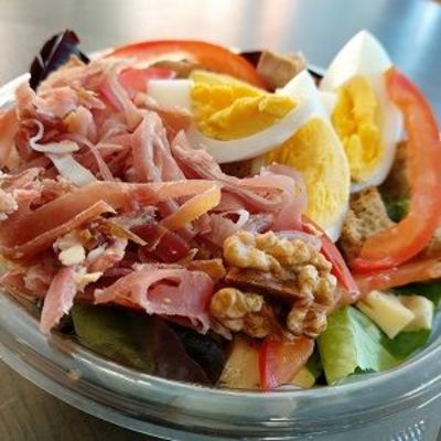 Salade composée dauphinoise - LE RELAIS DE SASSENAGE - SASSENAGE